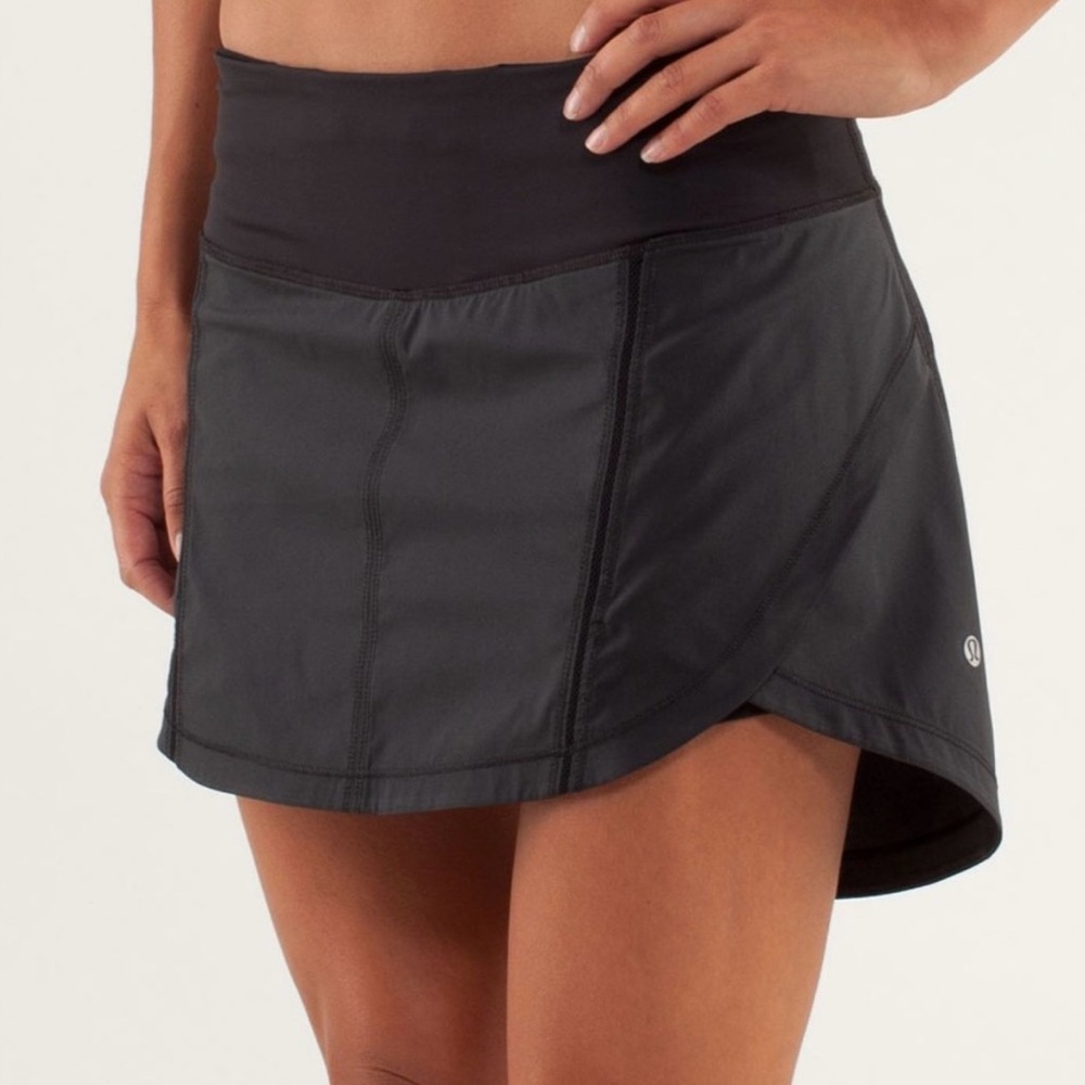 Lululemon Full Stride Skirt Size 8